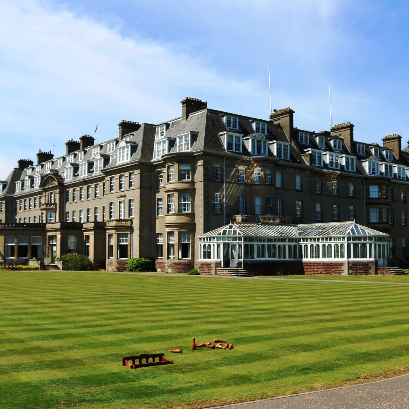gleneagles-hotel-3434943_1920